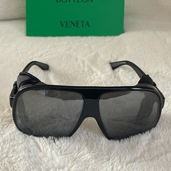 Moncler Diffractor ML 0206 05C Black Mirror Oversized Sunglasses Frame 66-11-140 - Picture 3 of 16
